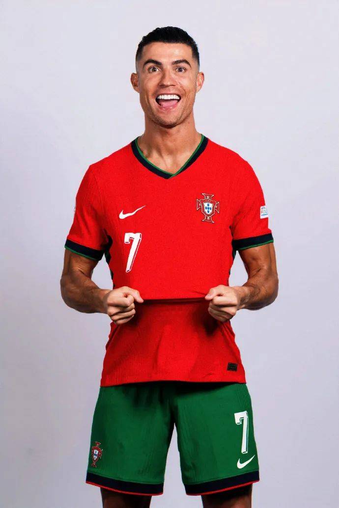 湖人保持13胜0负不败纪录！詹姆斯赞东契奇为球队核心更令人称道