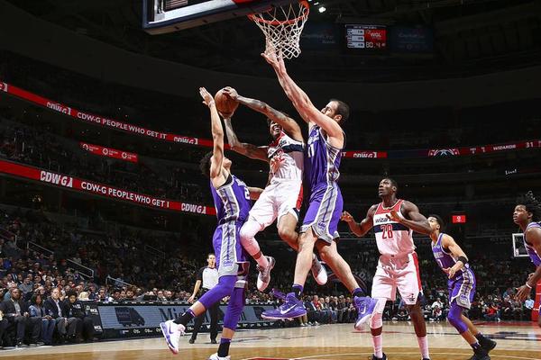 发展联盟狂砍42分，雄鹿是否会给予双向合同内线新星更多机会？