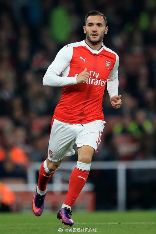 电竞选手签约国际顶级战队新闻