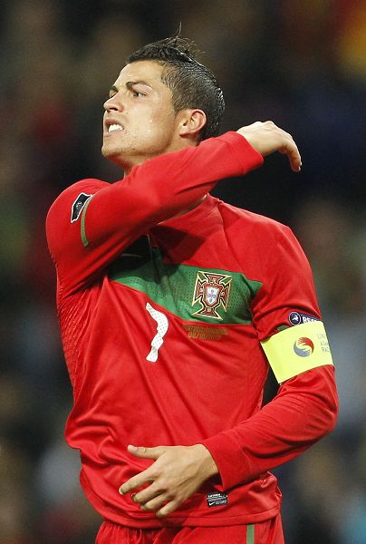 还玩家一片梦海，《和平精英》首套高定神装“梦海之灵”梦幻上线