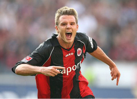 施洛特贝克：我们踢得其实比法兰克福好，但丢三